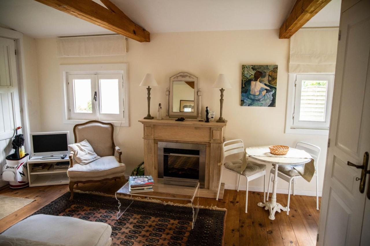 L'Oisette Bed and Breakfast Epiniac Exteriör bild