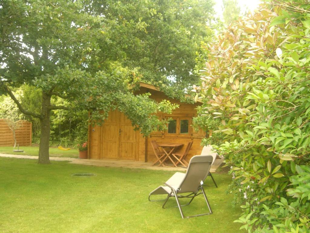 L'Oisette Bed and Breakfast Epiniac Exteriör bild