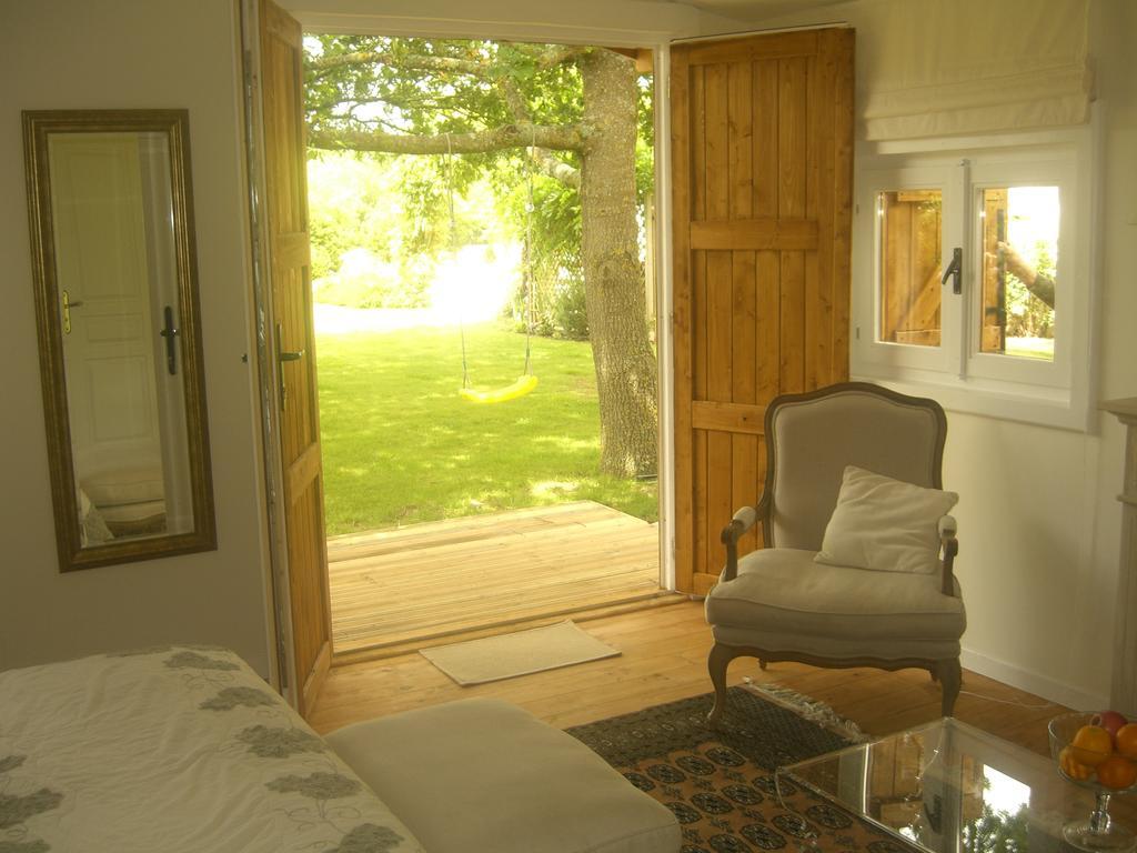 L'Oisette Bed and Breakfast Epiniac Exteriör bild