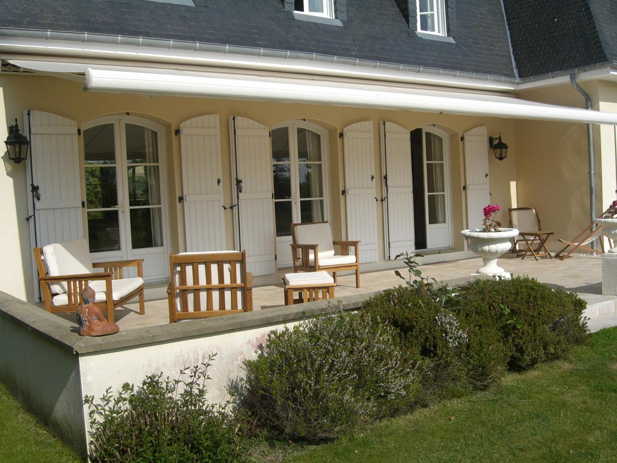 L'Oisette Bed and Breakfast Epiniac Exteriör bild